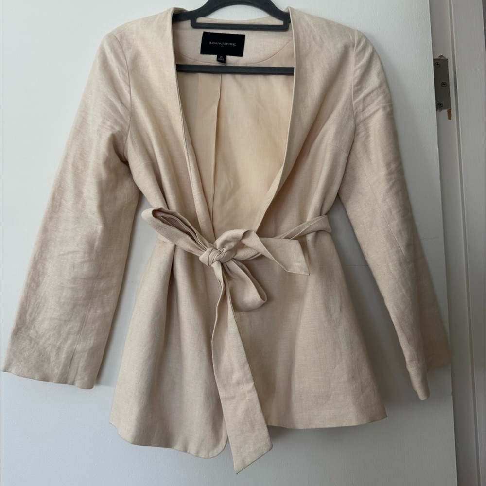 Banana Republic Woman’s Linen Jacket